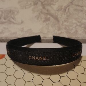 Elegant Black and Gold CHANEL Hairband